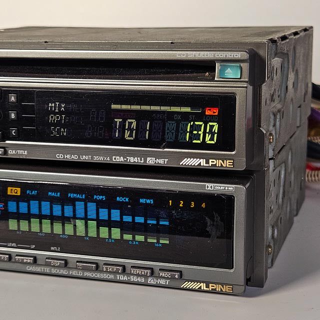 Alpine CDA-7841J/TDA-5643 car audio