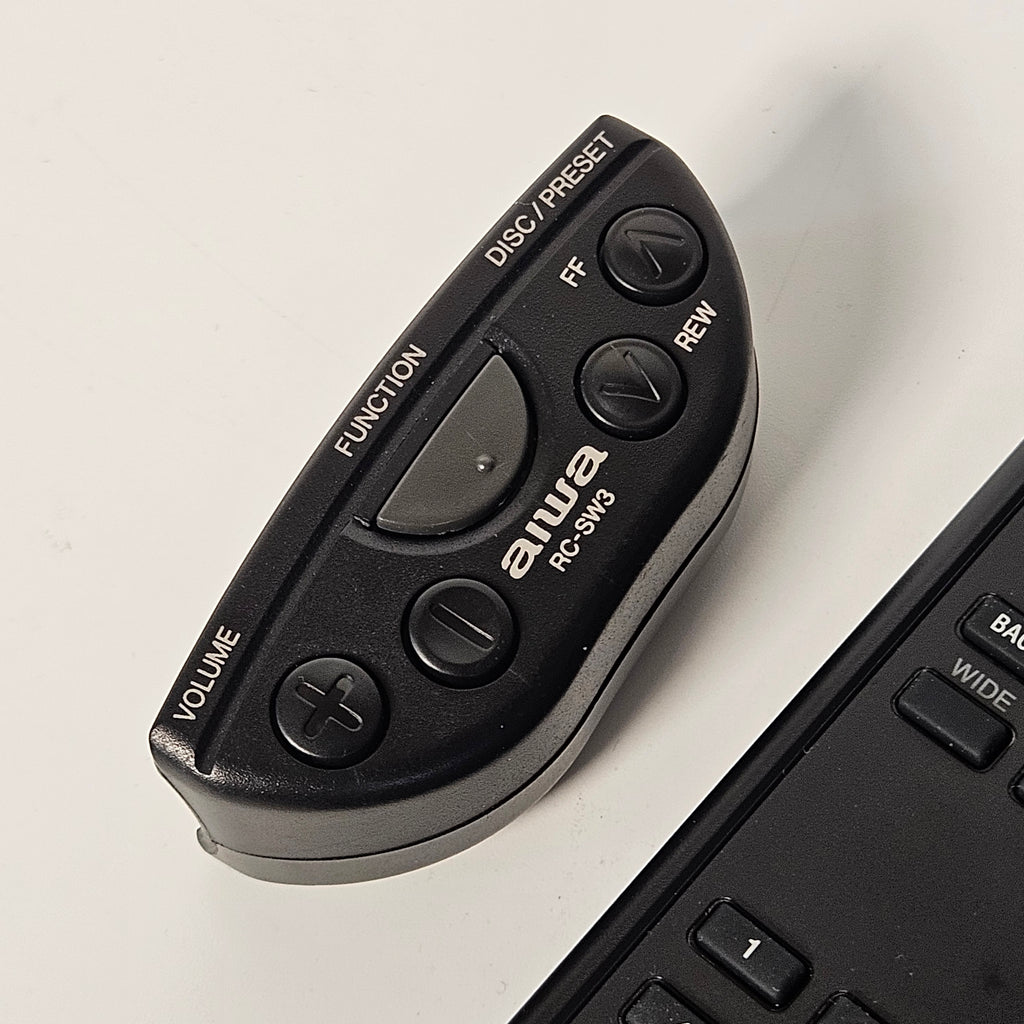 Aiwa CDC-MA01 / Sony W7000 car audio