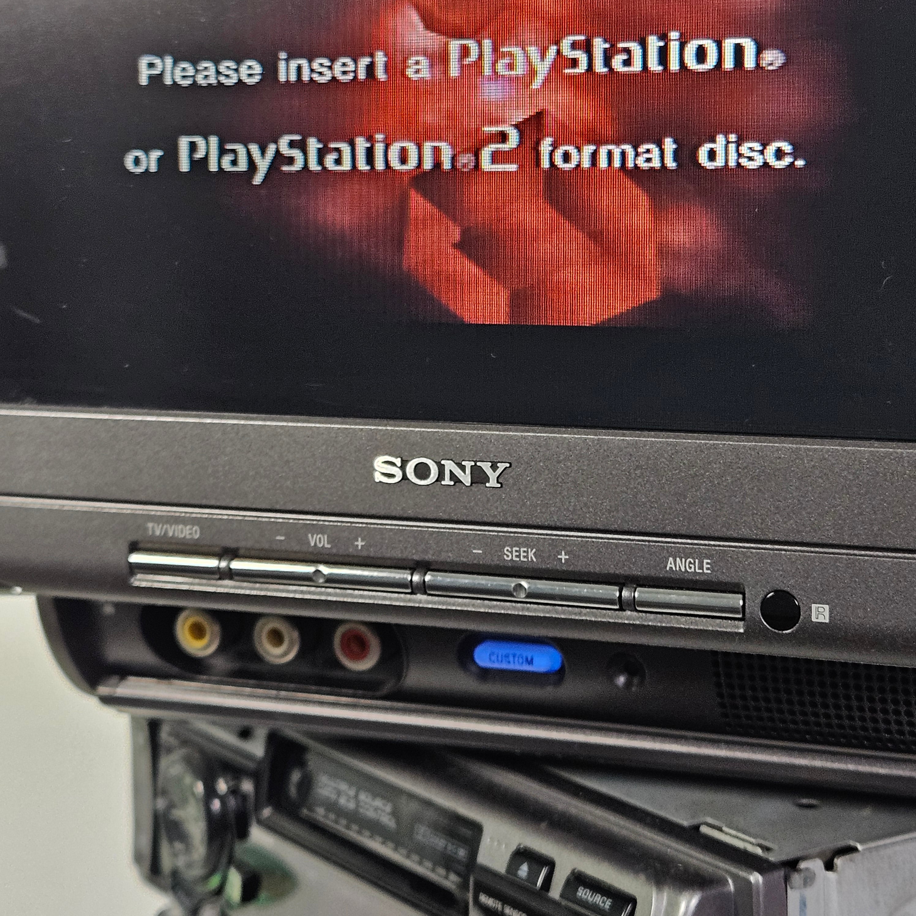 Sony W7000