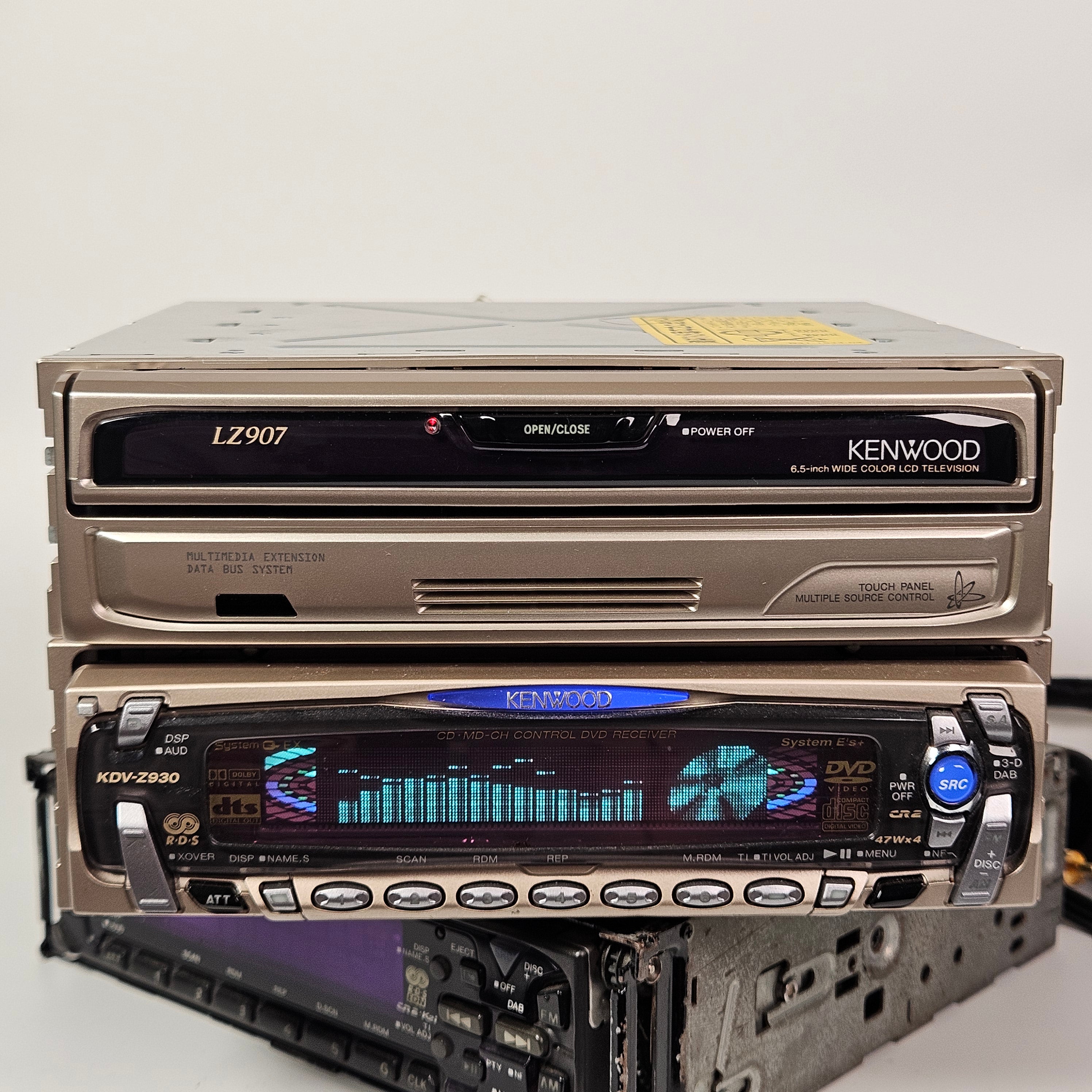 Kenwood LZ907, KDV-Z930