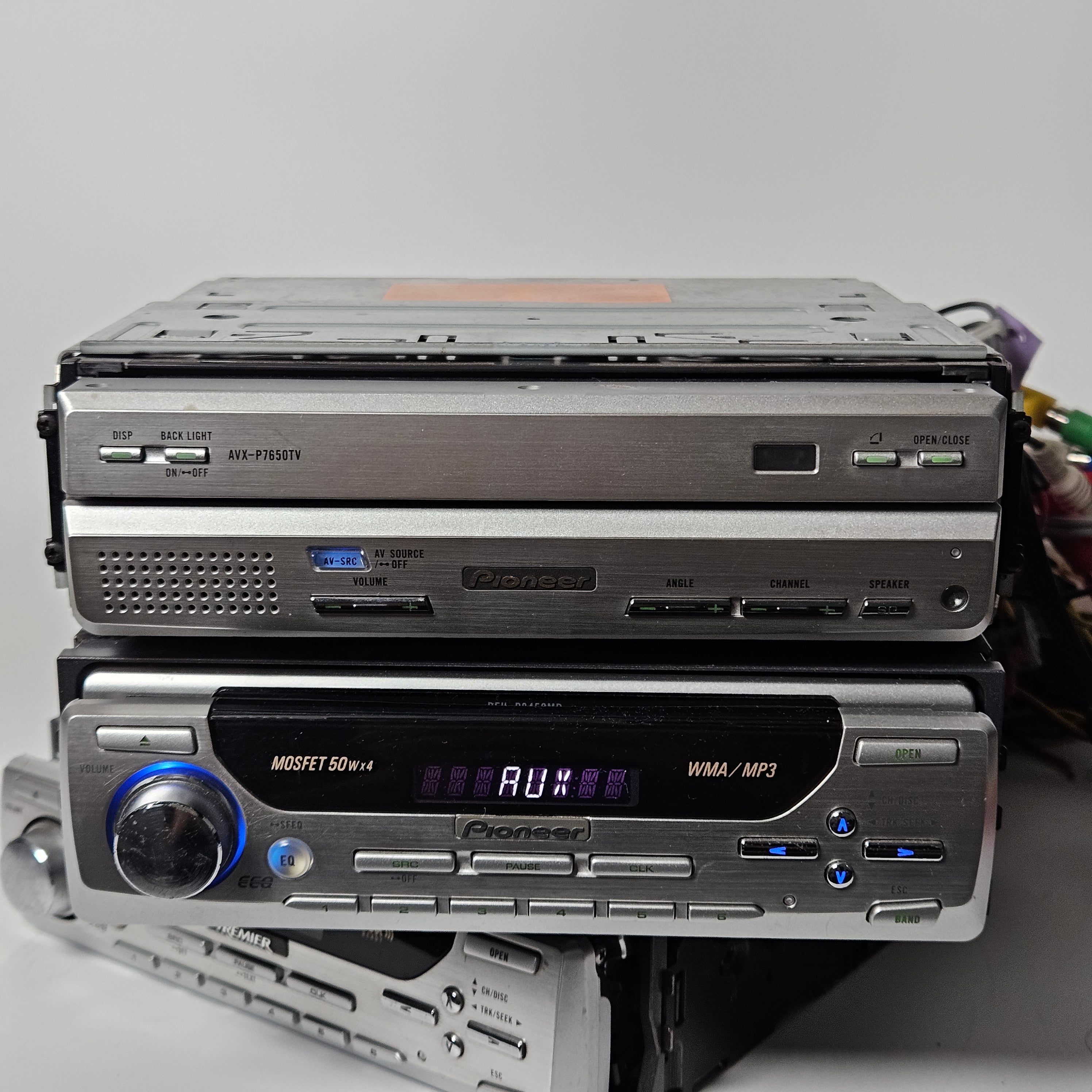 Pioneer AVX-P7650TV/ DEH-P8450MP