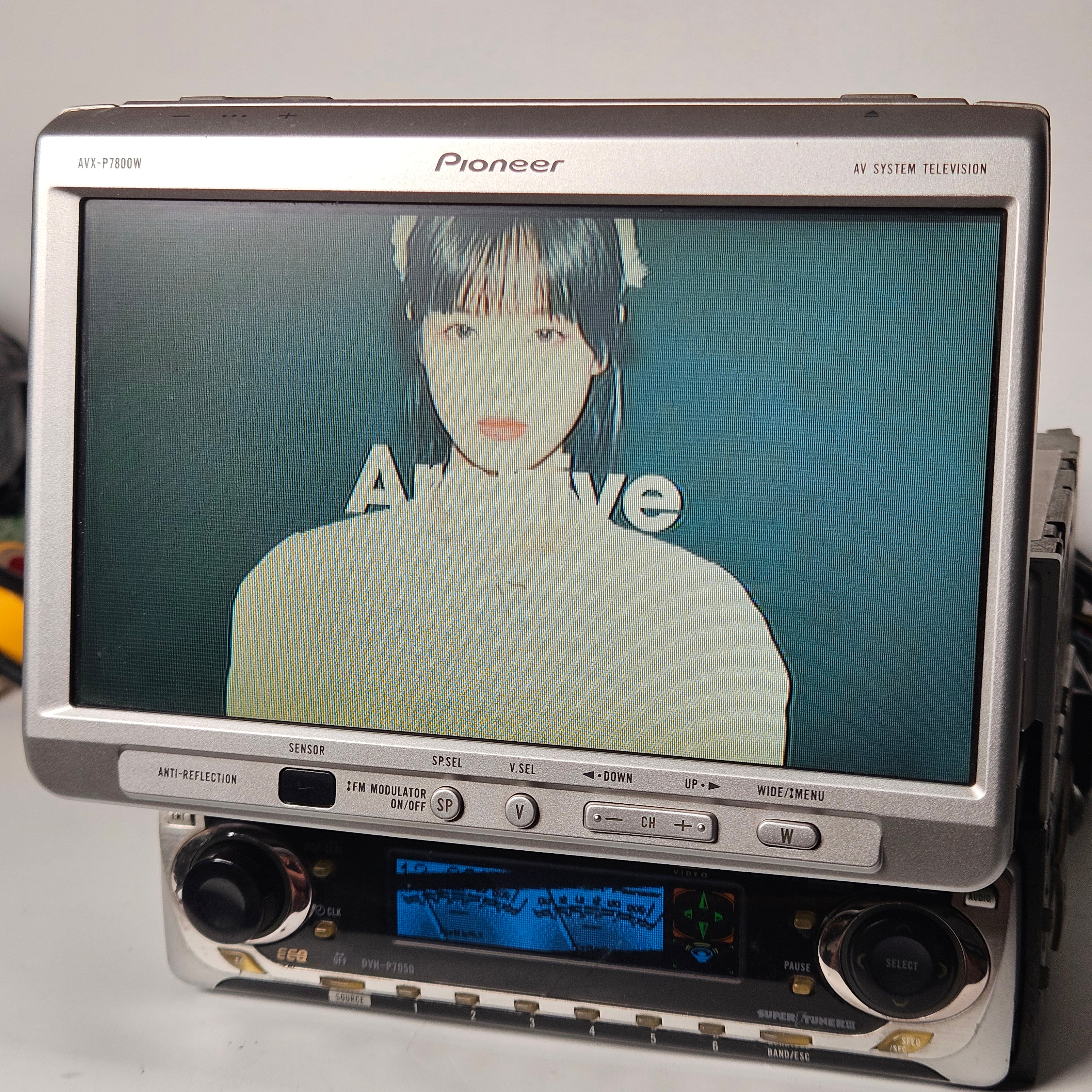 Pioneer DVH-P7050, AVX-P7800W