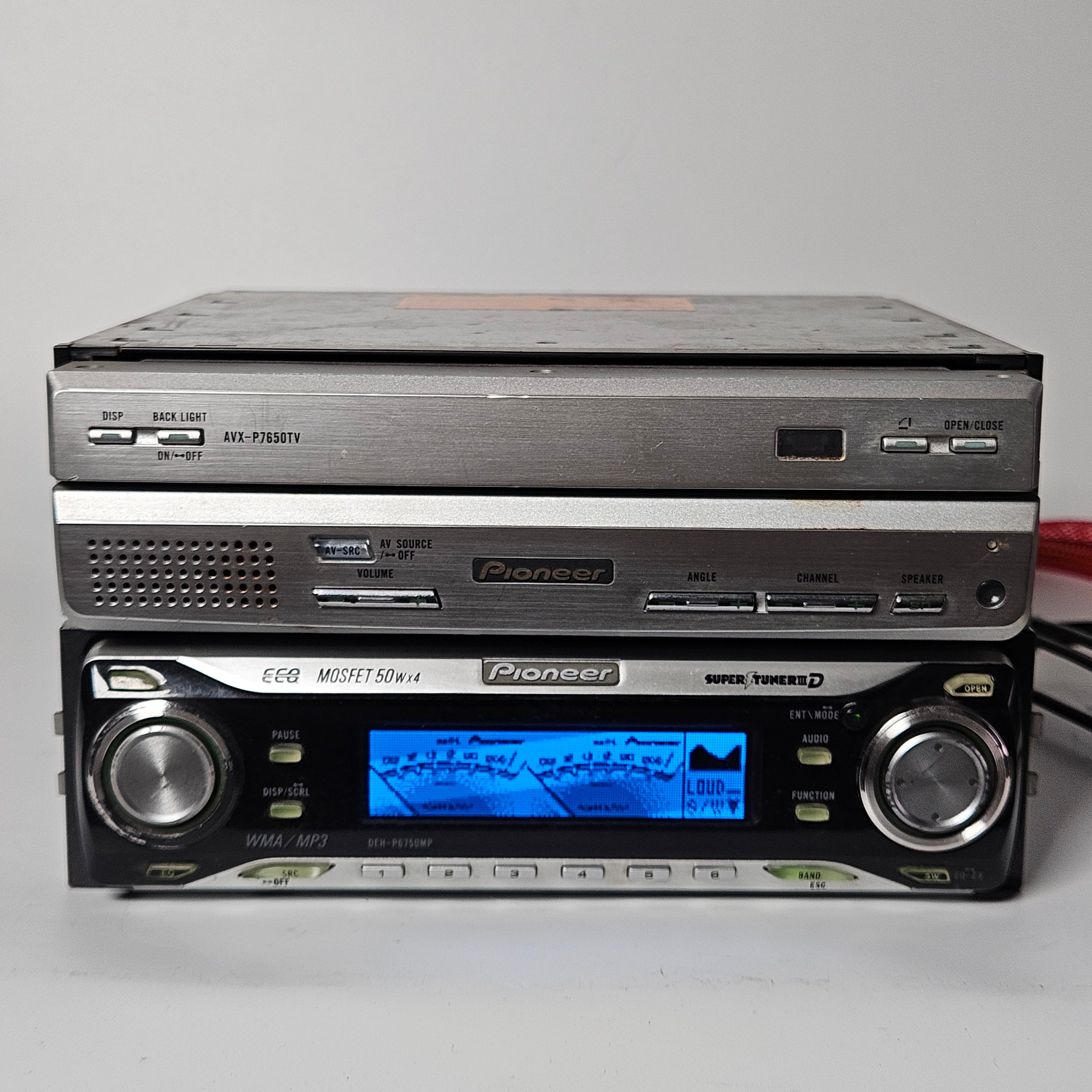 Pioneer AVX-P7650TV/ DEH-P6750MP
