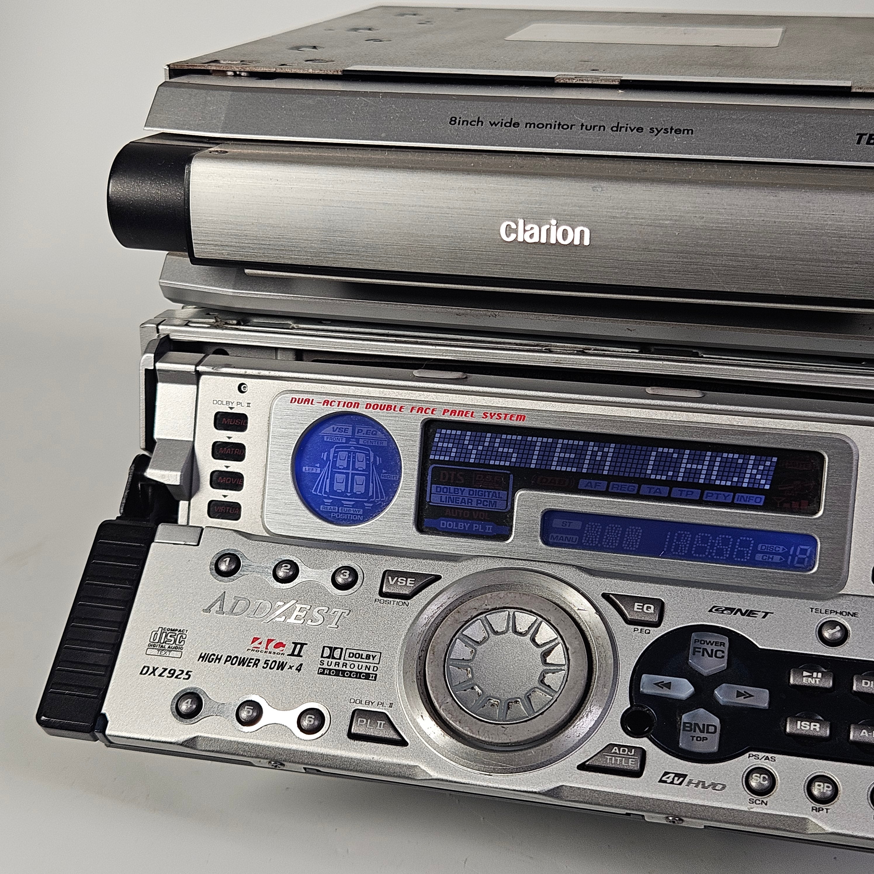 Clarion TB853W/ DXZ925