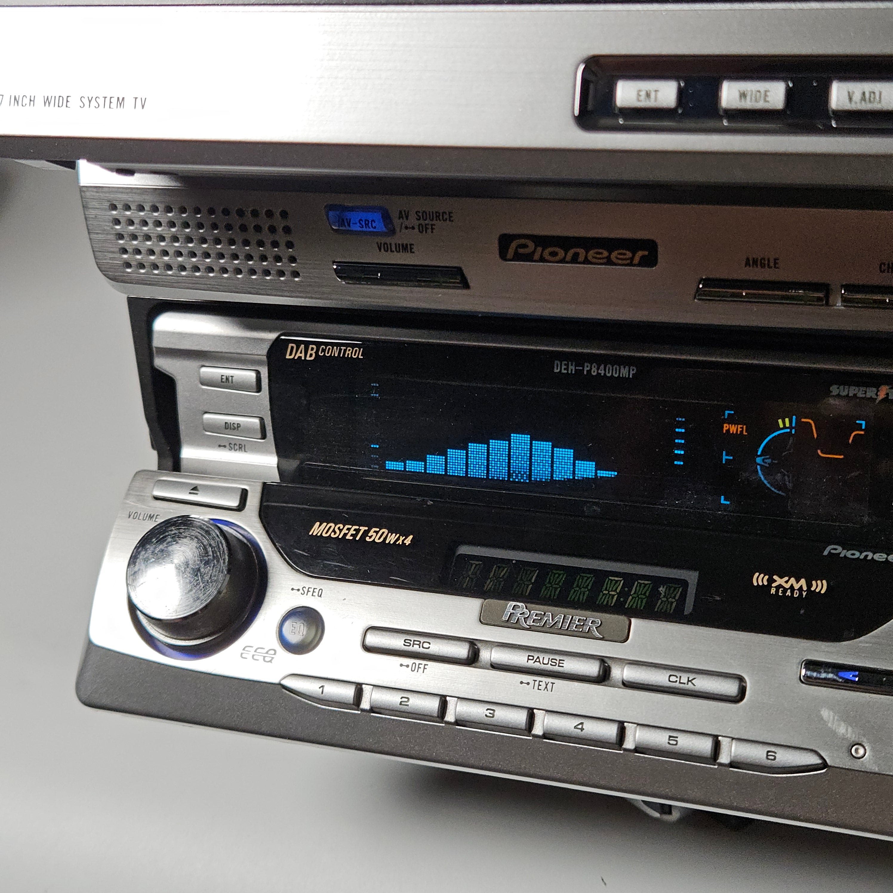Pioneer DEH-8400mp, AVX-P7650