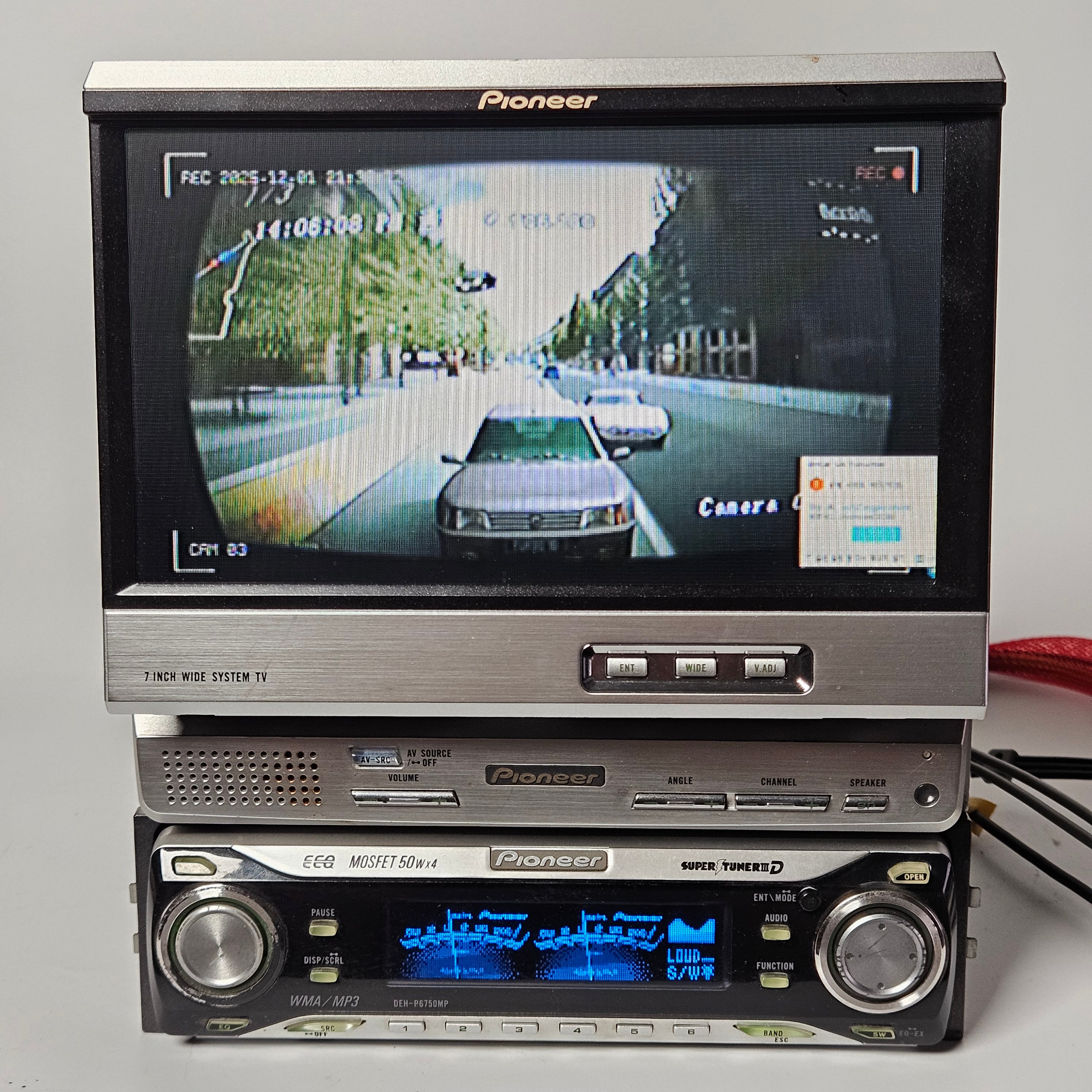 Pioneer AVX-P7650TV/ DEH-P6750MP