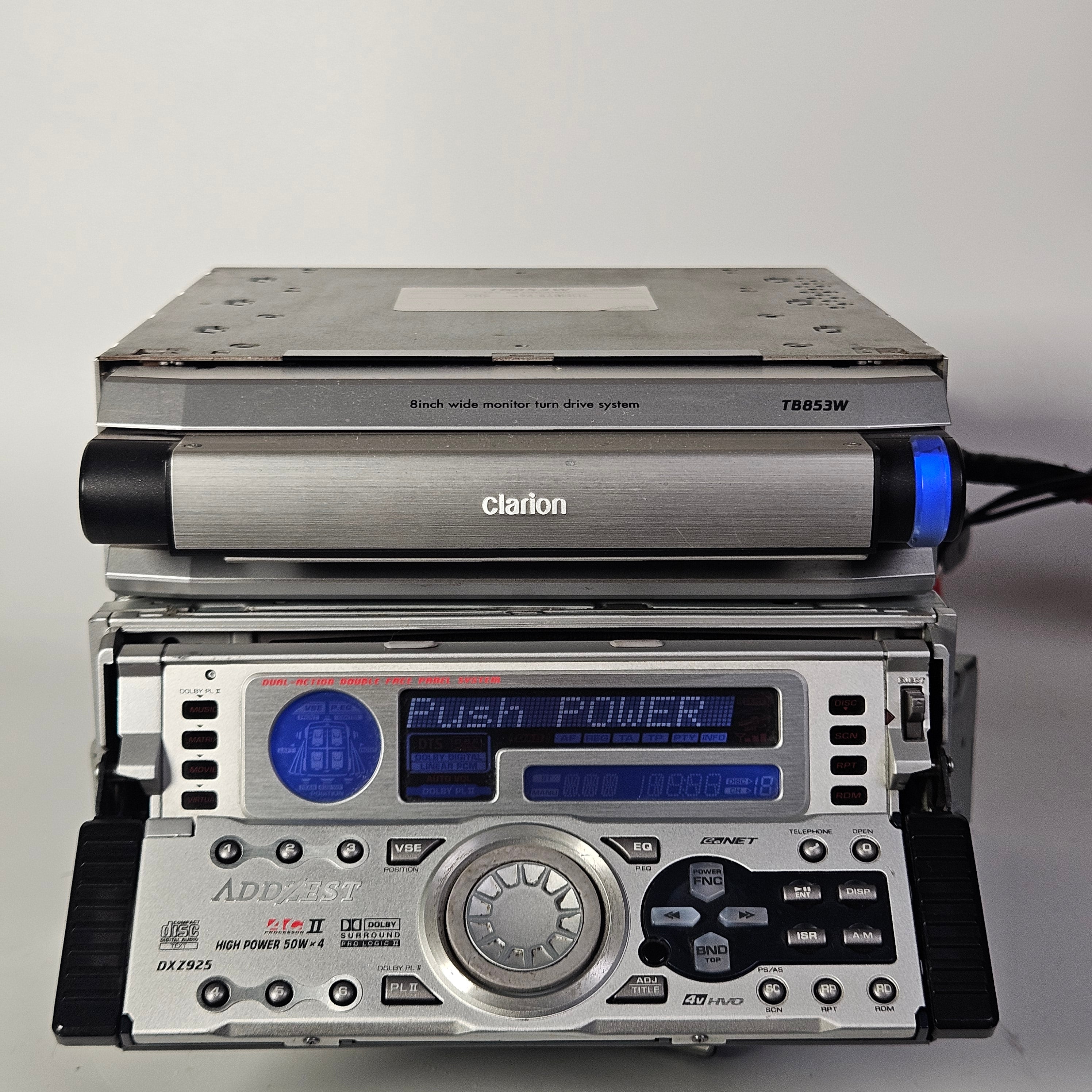 Clarion TB853W/ DXZ925