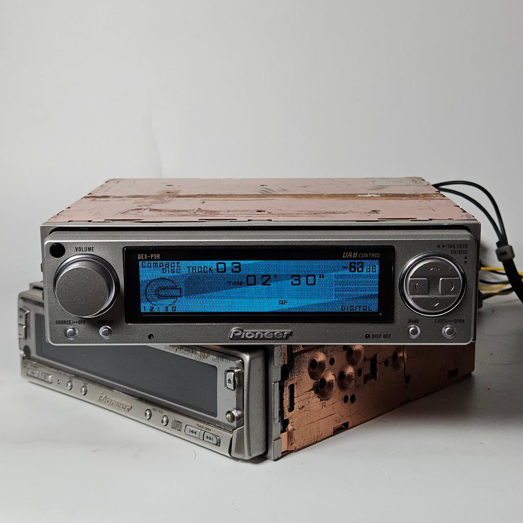 Pioneer P9R